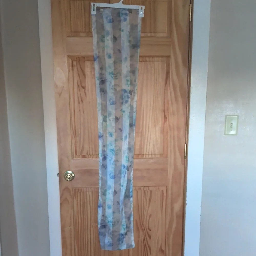 Floral Patterned Scarf - Picture 2 of 2